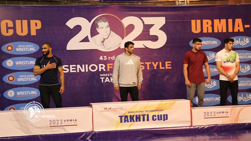 Iranpress: Iran becomes champion at Takhti International Freestyle Wrestling Competition