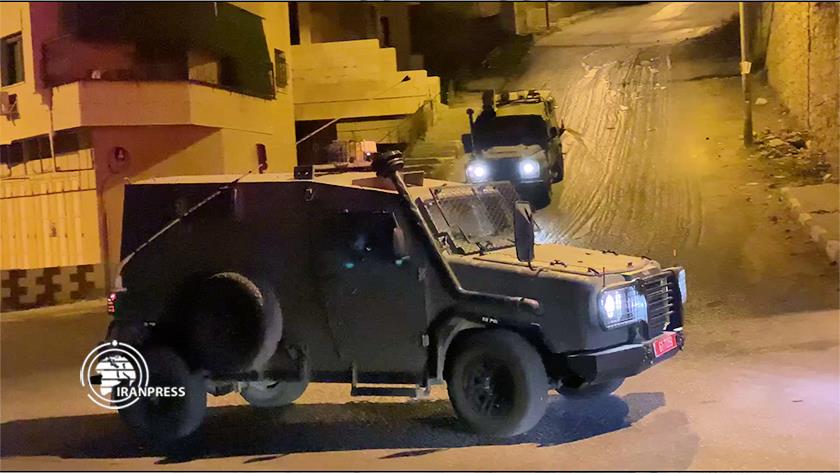 Iranpress: Israeli soldiers forced to withdraw from Nur Shams