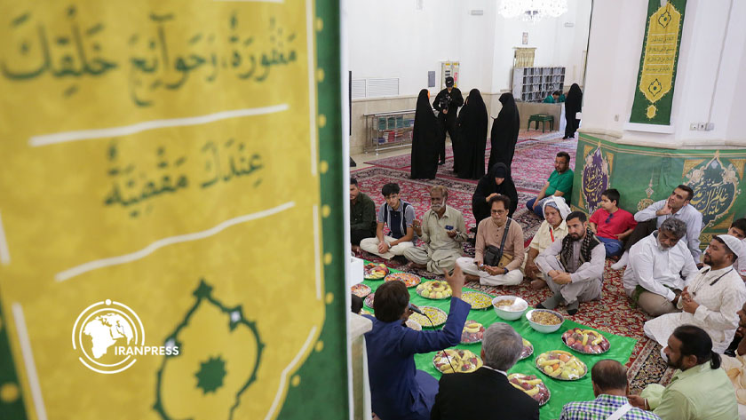 مراسم ‘طبق دسترخان’ التقليدية