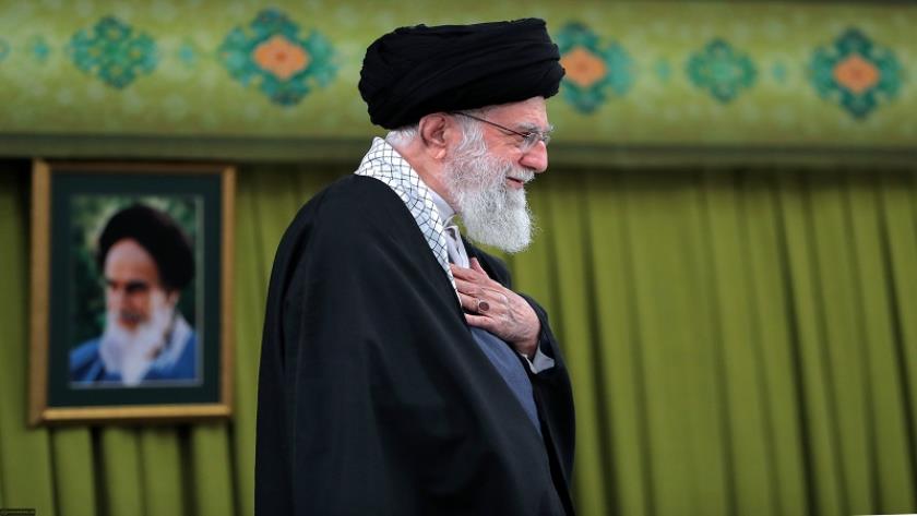 Iranpress: سماحة قائد الثورة الإسلامیة: مسيرة يوم القدس كانت حركة سياسية دولية مذهلة