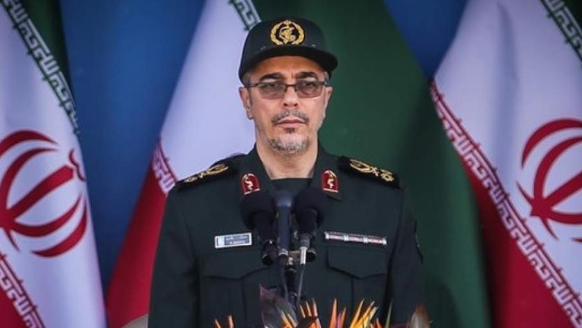 Iranpress: اللواء باقري: العملية الإيرانية كانت بمثابة عقاب