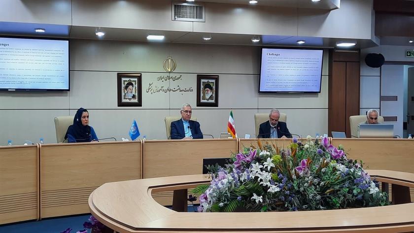 ایران برس: وزير الصحة : إيران مستعدة لنقل تجاربها في مجال احتواء الأوبئة إلى باقي الدول