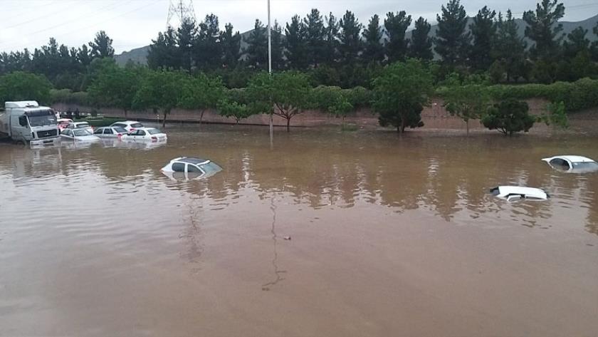 ایران برس: سيول جارفة تجتاح مدينة مشهد الإيرانية