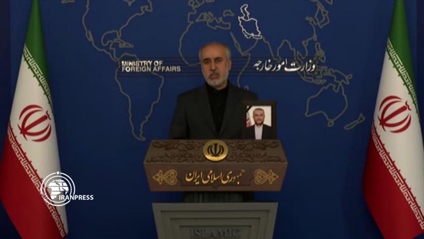 Iranpress: كنعاني:  حضور ممثلين أجانب في مراسم تشييع شهداء الخدمة يدل على نجاح الحكومة الإيرانية