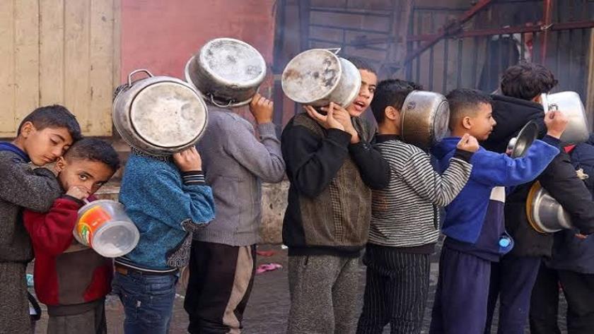 Iranpress: الاتحاد الأوروبي: تبرير قتل وتجويع مليوني فلسطيني في غزة أمر مخزي وجريمة حرب