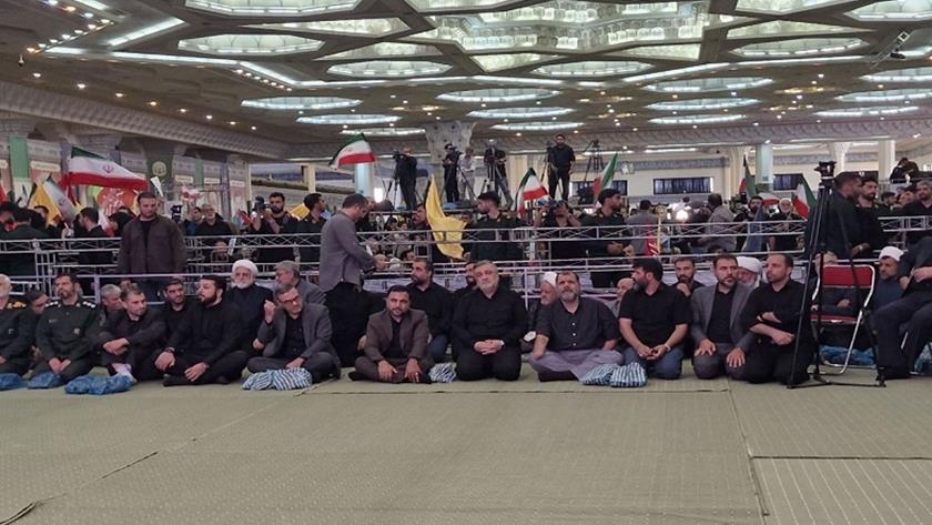 ایران برس: إحياء ذكرى شهداء الاقتدار الوطني في مصلى الإمام الخميني(رض) في طهران