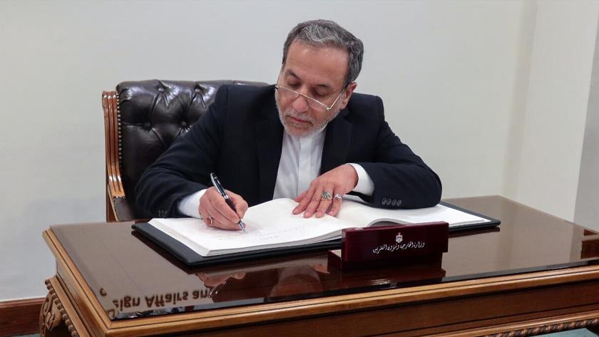 Iranpress: عراقجي: إيران ترفض إعادة فرض العقوبات المنتهية بموجب القرار 2231 الأممي
