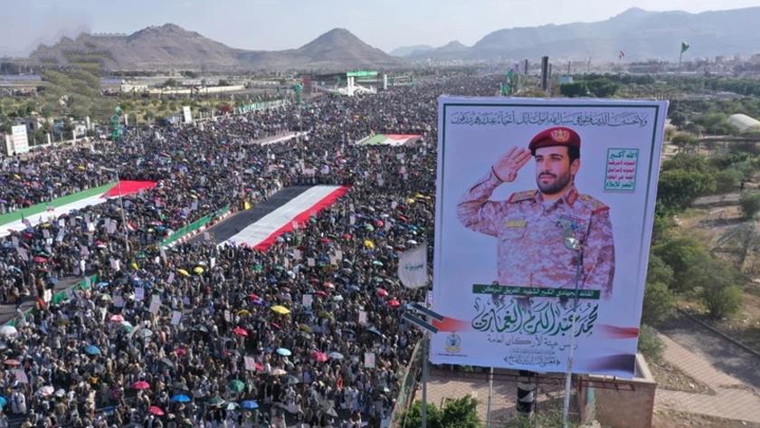 ایران برس: مسيرة مليونية في صنعاء تجدد العهد للشهداء وتؤكد الجهوزية لنصرة فلسطين