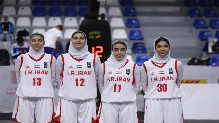 Iranpress: المنتخب الإيراني للسيدات يحصد فضية كرة السلة الثلاثية بالبحرين