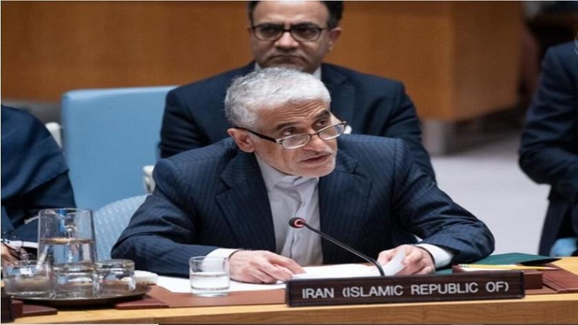 Iranpress: إيران: إعادة المهاجرين الأفغان تتم وفق القانون الدولي والاعتبارات الإنسانية