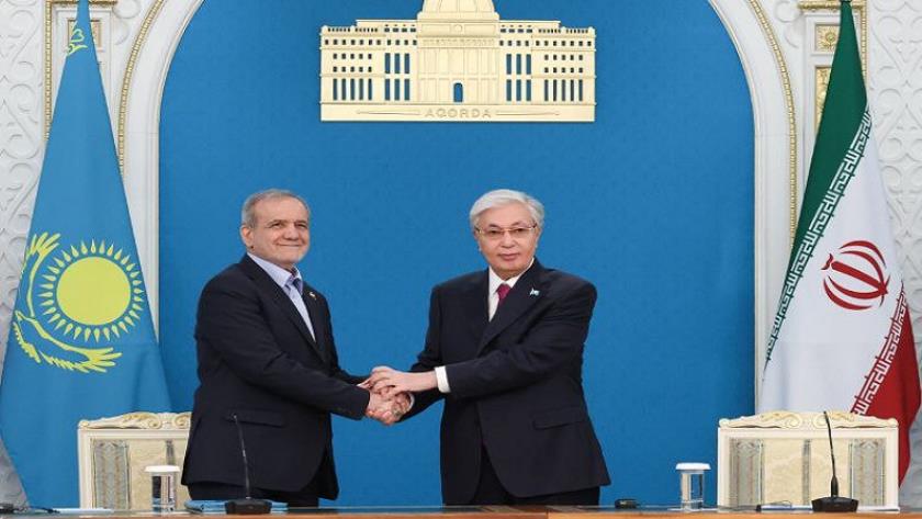 Iranpress: إيران وكازاخستان.. ارتقاء التعاون الثنائي إلى شراكة أوسع