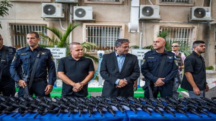 Iranpress: جبهة النضال الشعبي: تسليح المستوطنين بأسلحة ثقيلة يستدعي موقفًا دوليًا واضحًا