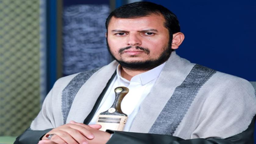 Iranpress: السيد الحوثي: هروب المارينز الأمريكي من صنعاء نصر عظيم من الله