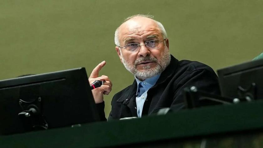 Iranpress: قاليباف: هذه الحرب قد انحدرت من الإطاحة بالنظام إلى إيجاد طيّاريهم