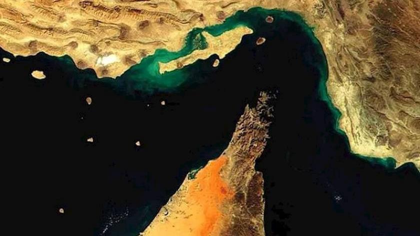 Iranpress: أسوشيتدبرس: إيران ستأخذ ضرائب للسماح بعبور مضيق هرمز