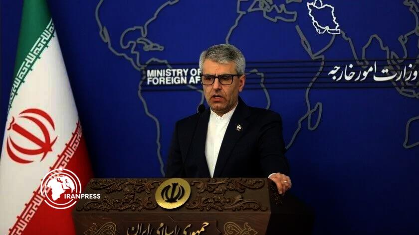 Iranpress: متحدث الخارجية: السياسة الأمريكية تجاه إيران تشبه مزحة حقيقية