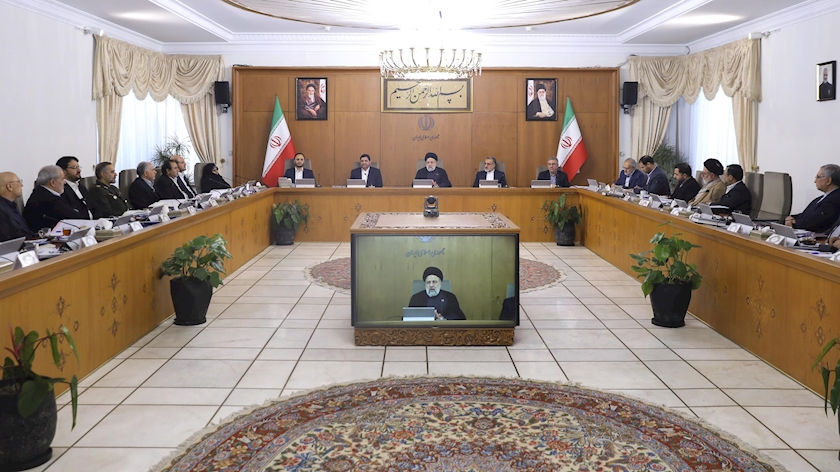Iranpress: تاکید رئیس جمهوری بر لزوم پرهیز از رویکردهای سیاسی در عرصه مبارزه با فساد