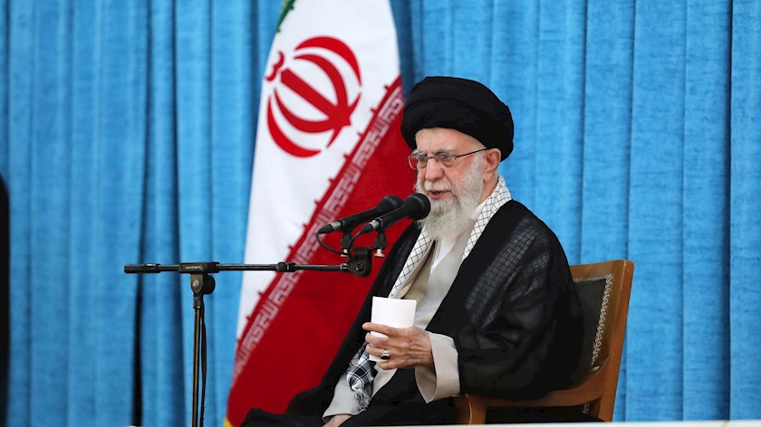 Iranpress: حماسه انتخابات پیش‌رو تکمیل‌کننده حماسه بدرقه شهیدان خدمت خواهد بود