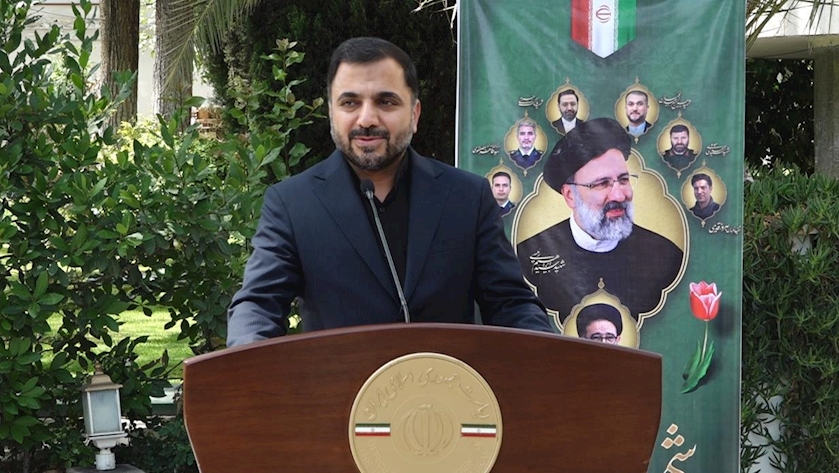 Iranpress: زارع پور خبر داد: هدیه ۲۰ گیگابایتی در پیام رسان‌های داخلی برای مردم