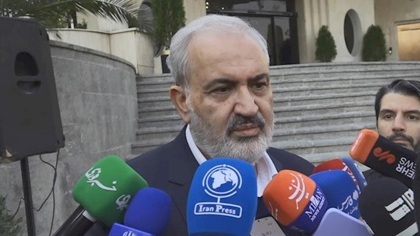 Iranpress: وزیر نیرو خبر داد: انعقاد قرارداد انتقال برق با ترکمنستان