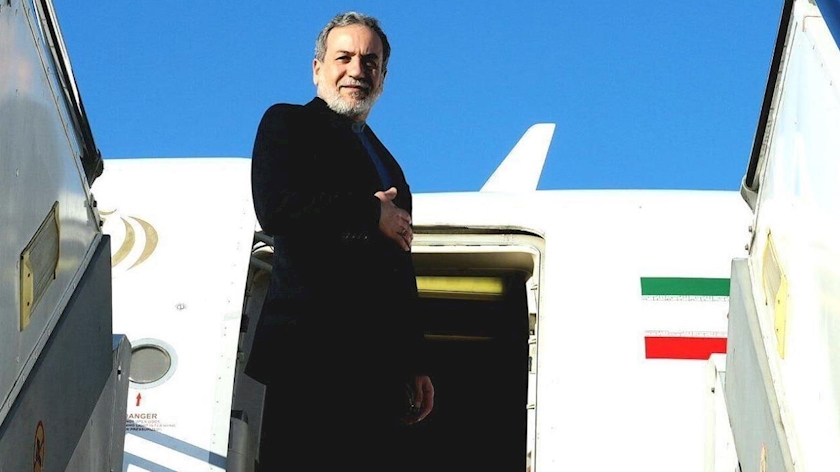 Iranpress: سفر وزیر خارجه ایران به اسلام‌آباد و دهلی نو: فرصتی برای کاهش تنش‌ها در جنوب آسیا
