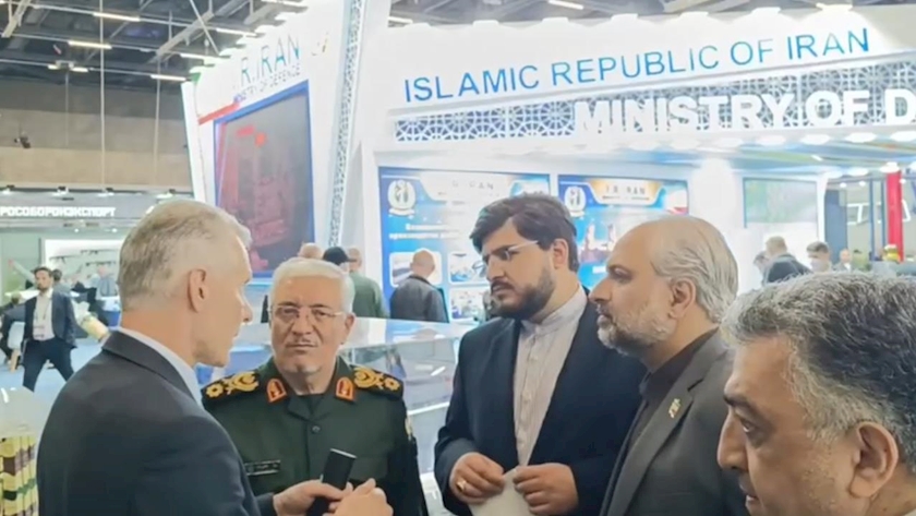 Iranpress: حضور ایران در نمایشگاه نظامی مینسک؛ نمایش قدرت دفاعی