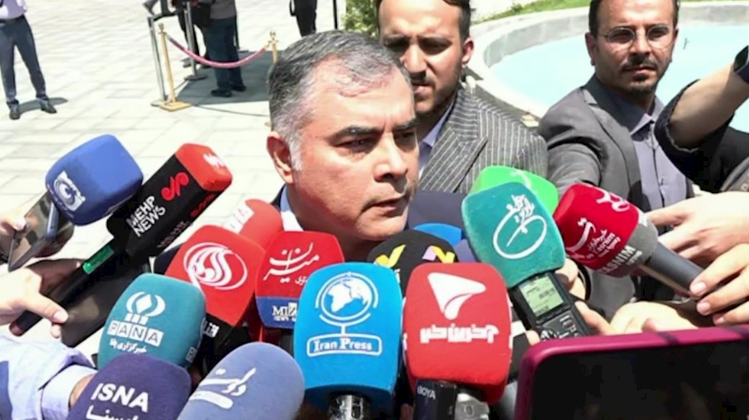 Iranpress: آمادگی ایران برای آغاز عملیات توسعه میدان گازی آرش