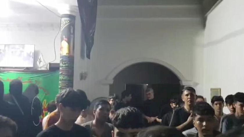 Iranpress: اقامه عزای شب چهارم ماه محرم در مالزی و فیلیپین