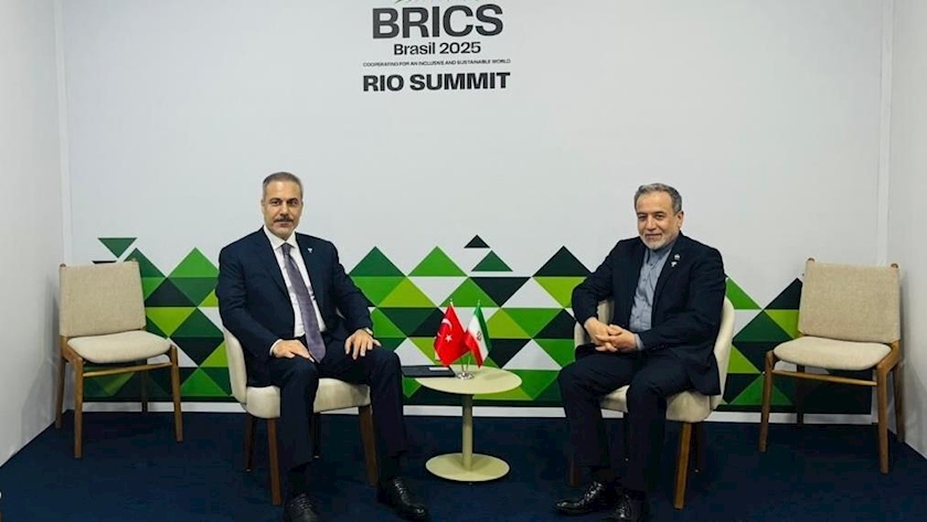 دیدار عراقچی با «هاکان فیدان» وزیر خارجه ترکیه