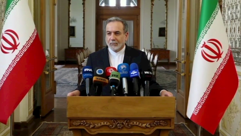 Iranpress: عراقچی: هیچ عجله‌ای برای ورود به مذاکرات نسنجیده نداریم