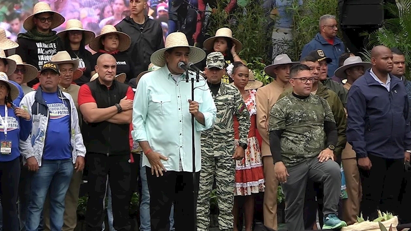 Iranpress: هشدار مادورو به کاخ سفید: دوران جنگ‌های امپریالیستی و کودتا تمام شده است