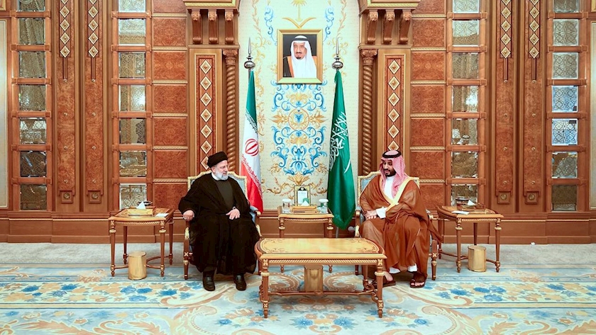 Iranpress: توسعه همکاری‌های منطقه‌ای، محور دیدار ولیعهد سعودی با رئیس جمهوری ایران