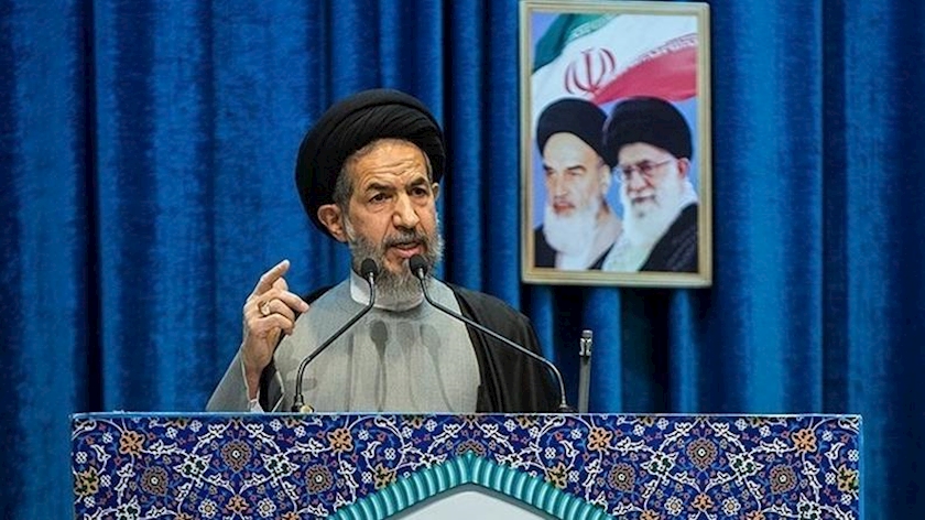 Iranpress: خطیب نماز جمعه تهران: رژیم صهیونیستی از مهم‌ترین مولفه‌های بحران‌زا در جهان است