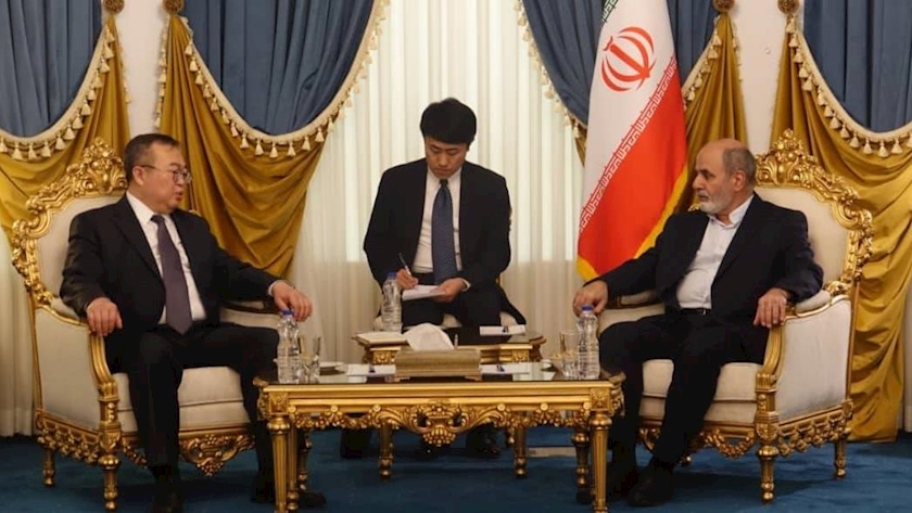 Iranpress: رایزنی‌های سیاسی وزیر بین الملل کمیته مرکزی حزب کمونیست چین در تهران
