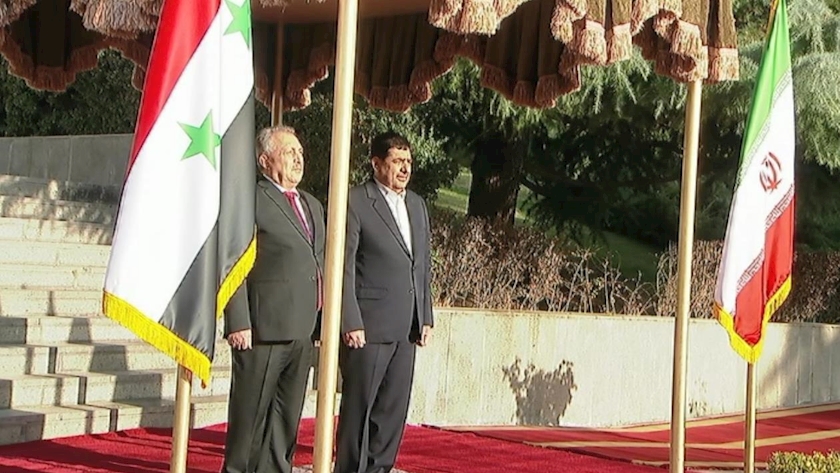 Iranpress: مراسم استقبال رسمی از نخست وزیر سوریه در کاخ سعد آباد
