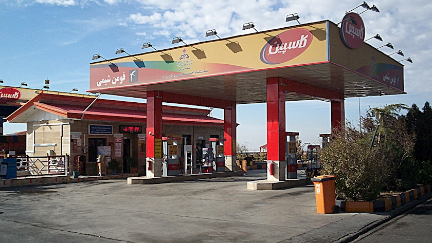 Iranpress: ایجاد اختلال در 60 درصد جایگاه‌های سوخت کشور
