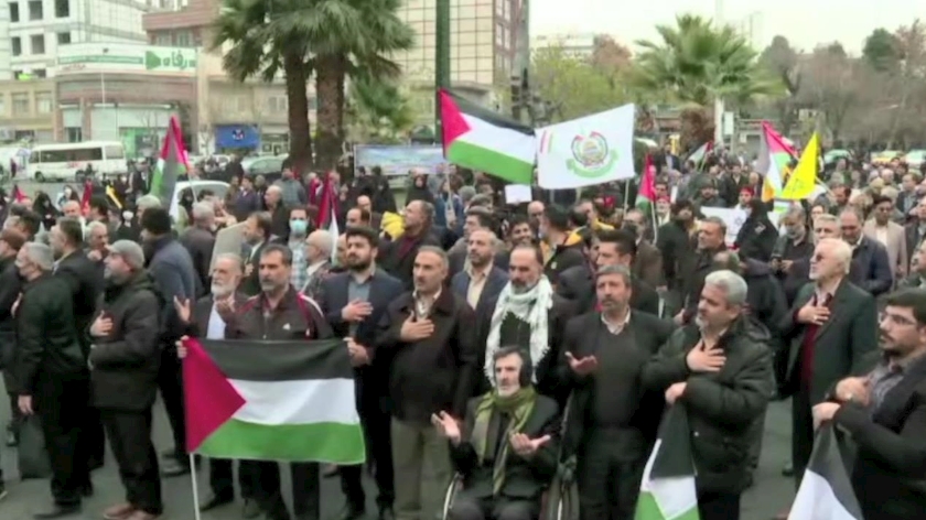 Iranpress: تجمع بزرگ جامعه بسیجیان در حمایت از مردم فلسطین