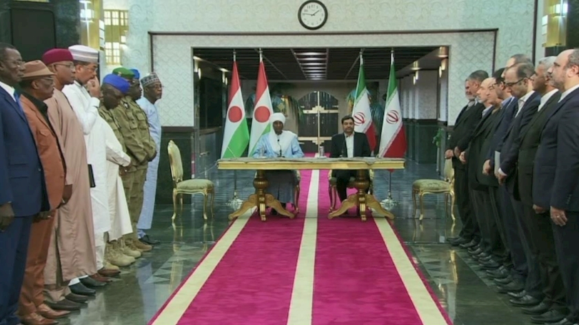 Iranpress: ایران و نیجر در مسیر توسعه روابط اقتصادی و تجاری