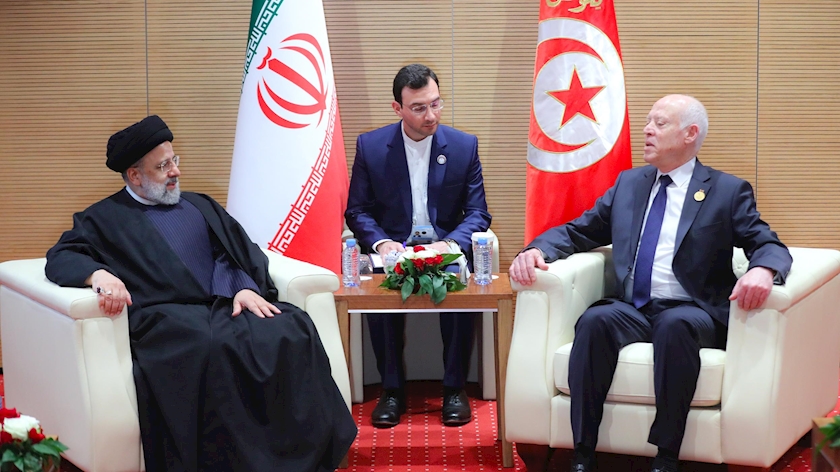 Iranpress: دیدار روسای جمهور ایران و تونس