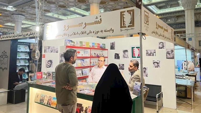 Iranpress: فروش 142 میلیارد تومانی نمایشگاه کتاب تهران در سه روز ابتدایی