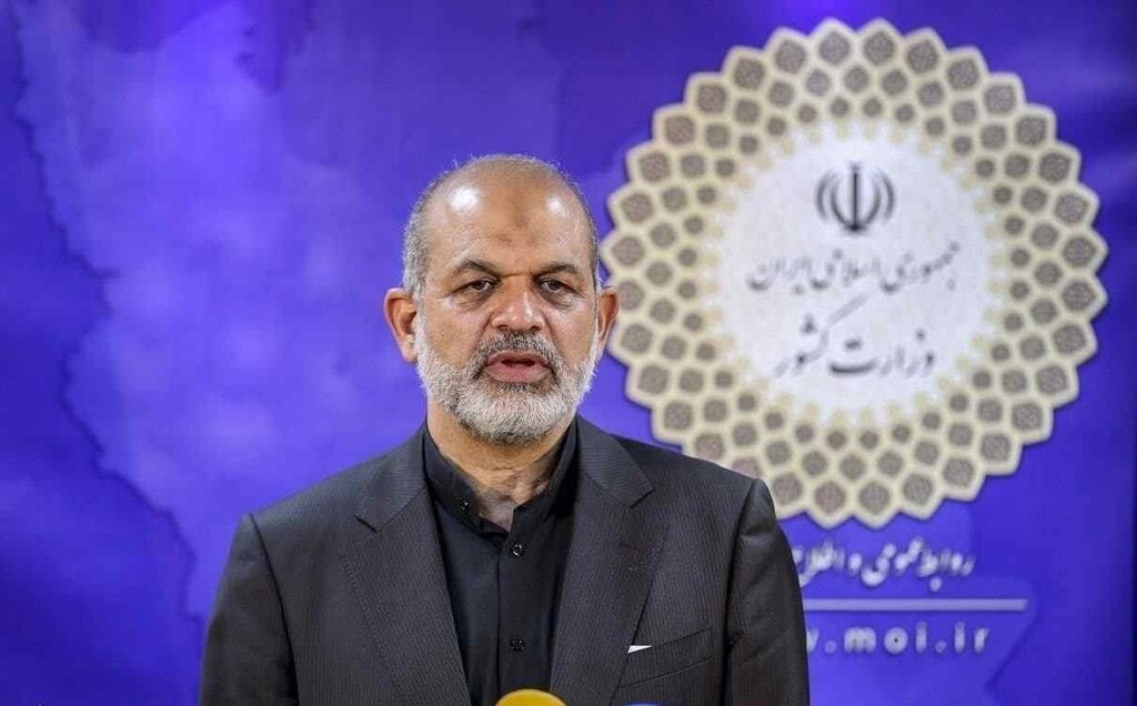 Iranpress: وزیر کشور: تلاش می‌شود همه جریانات و افراد بتوانند در انتخابات فعالیت کنند