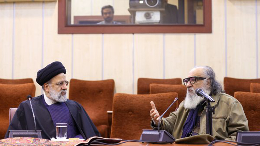 Iranpress: تمدن ایرانی اسلامی داشته‌های فرهنگی ارزشمندی برای عرضه در قالب سینما دارد