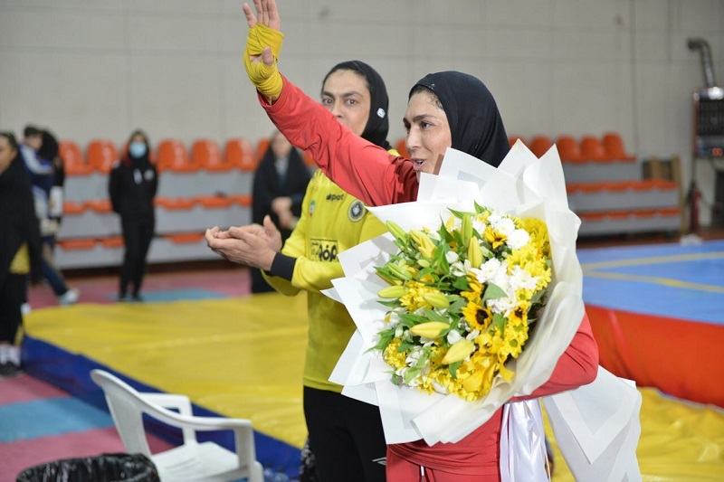 Iranpress: خداحافظی الهه منصوریان از دنیای ووشو