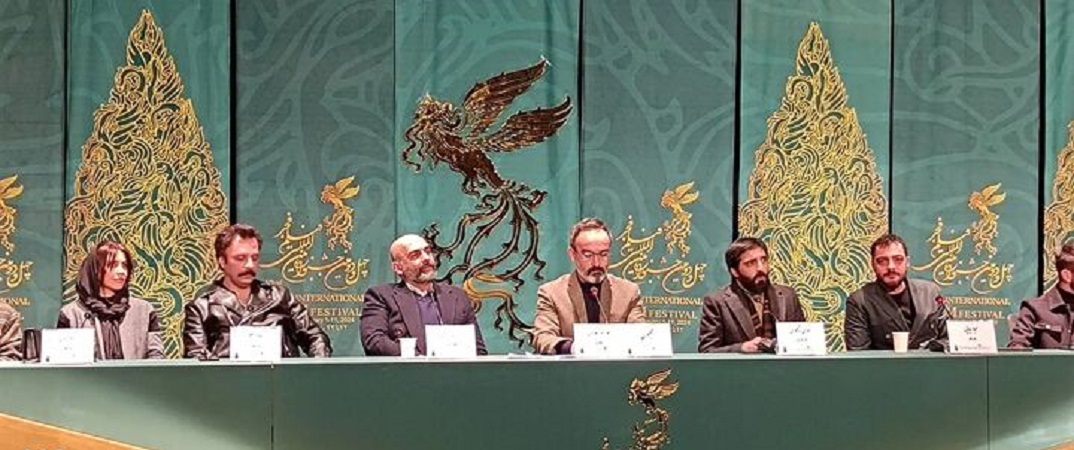 Iranpress: جشنواره فیلم فجر/ نشست خبری فیلم مجنون برگزار شد