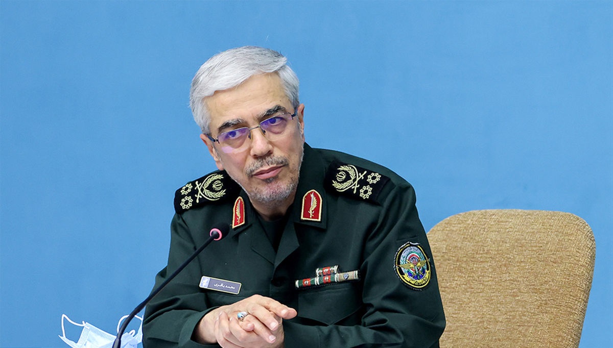 Iranpress: باید تلاش کنیم رزمندگان نیروهای مسلح کمتر دغدغه مسکن داشته باشند