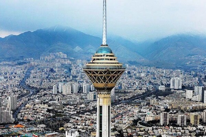 Iranpress: کیفیت هوای تهران همچنان در شرایط قابل قبول