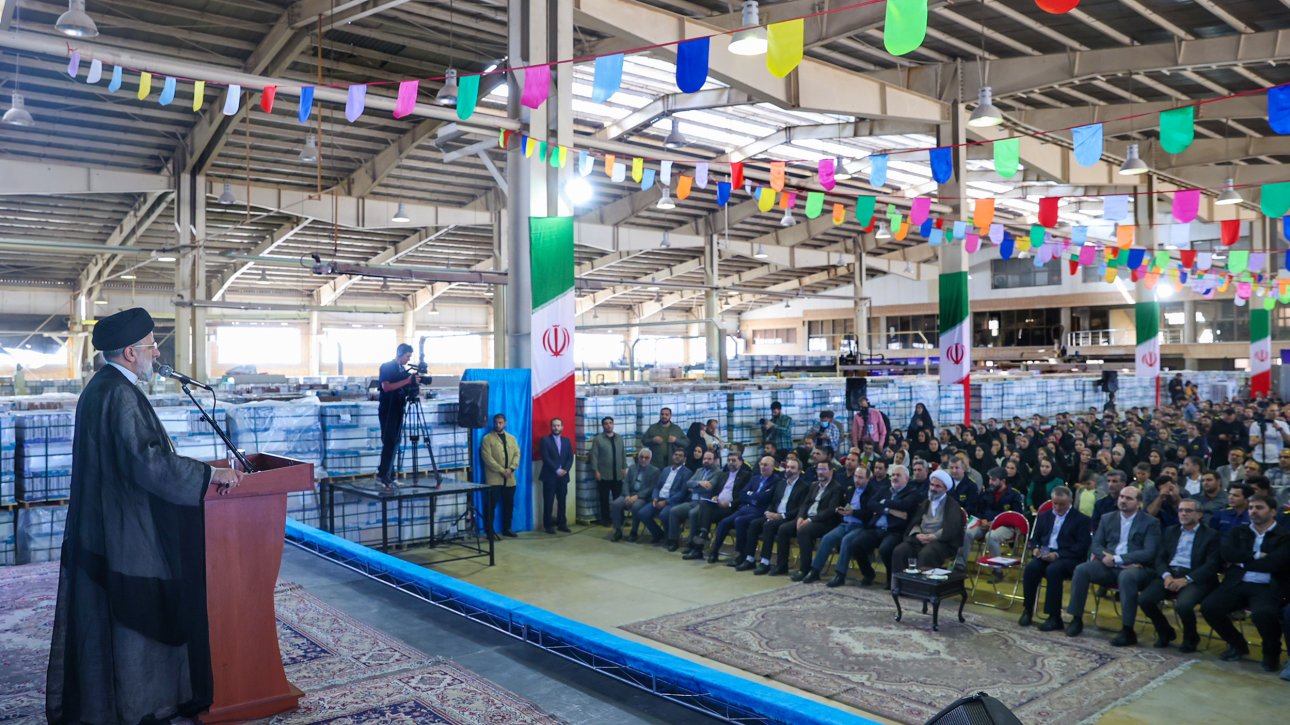 Iranpress: سمنان می‌تواند استان نمونه اشتغال، تولید، کار دانش‌بنیان و رونق و رشد تولید باشد