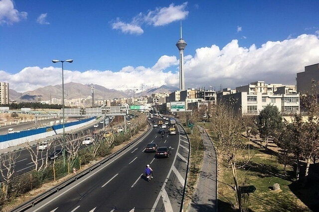 Iranpress: کیفیت هوای تهران در شرایط  پاک