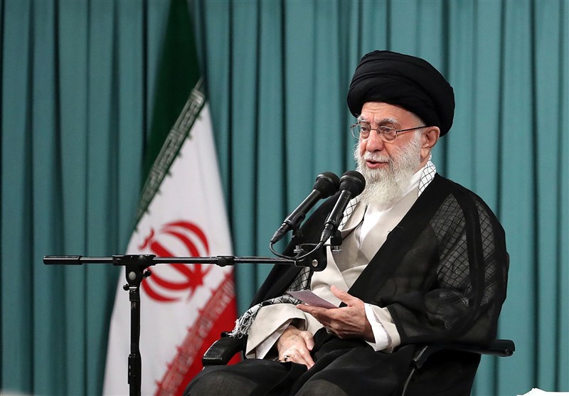 Iranpress: همه برای سلامت این جمع خدمت‌گزار دعا کنند