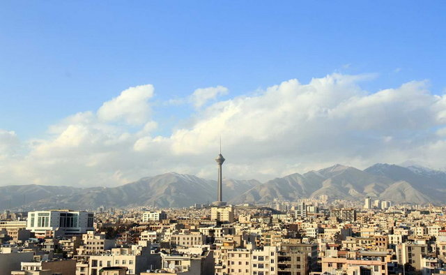 Iranpress: آسمان صاف همراه با وزش باد برای آسمان تهران